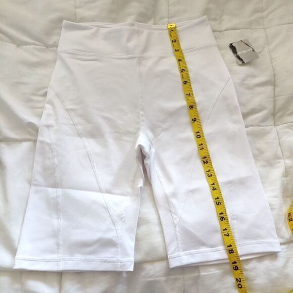 NEW $68 Free People High-Rise Biker Baby Short Small - Picture 17 of 17